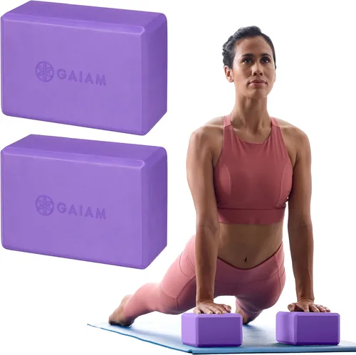 Gaiam Yoga Block - Supportive Latex-Free Eva Foam - Soft Non-Slip Surface with Beveled Edges for Yoga, Pilates, Meditation Violeta intenso