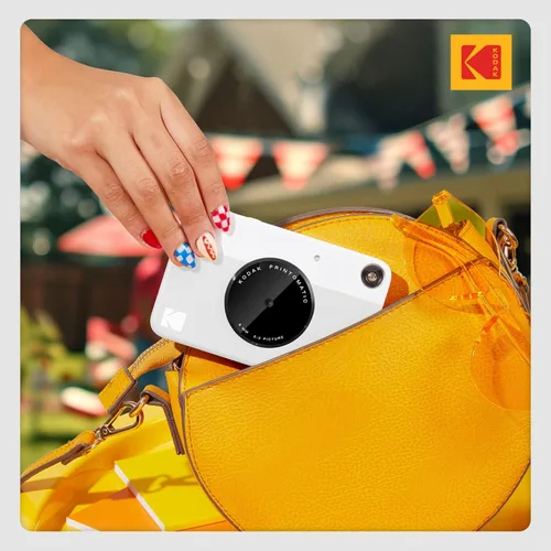 Miniatura 6 de Kodak Printomatic - Cámara instantánea (verde) todo en paquete + papel Zink (20 hojas) + funda de lujo + álbum de fotos + 7 juegos de calcomanías +