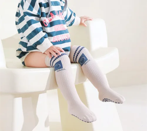 Miniatura 7 de Calcetines antideslizantes hasta la rodilla para bebé y niño, calcetines de tubo con agarres antideslizantes para bebés