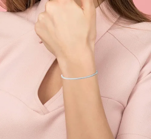 Miniatura 4 de Savlano 925 Sterling Silver Solid Italian Round Diamond Cut Flexible Snake Chain Bracelet With Gift Box For Women & Men - Made in Italy