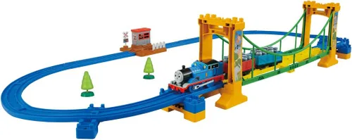 Takara Tomy Plarail Thomas & Friends - Juego de puente oscilante, juguete de tren y tren, para niños de 3 años en adelante, cumple con las normas de
