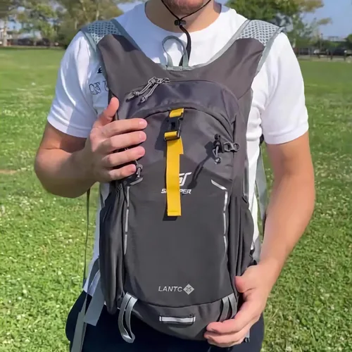 Miniatura 6 de SKYSPER - Mochila pequeña de senderismo - Mochila de viaje de 15L, ligera, resistente al agua, mochilas de senderismo para mujeres y hombres, Gris