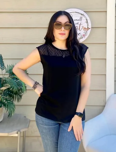 Miniatura 4 de WIHOLL Camisetas sin mangas para mujer, camisas de manga casquillo de verano con lindo encaje 2024 a la moda
