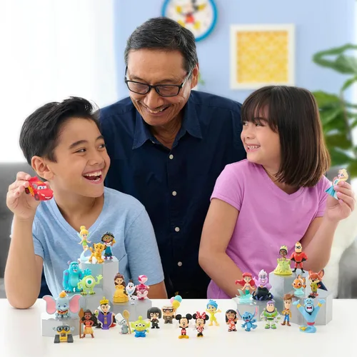 Miniatura 6 de Celebración de los 100 años de Disney Desafiando las probabilidades Edición limitada Paquete de figuras de 8 piezas, juguetes para niños a partir