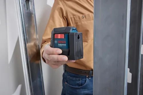 Miniatura 8 de Bosch GLL50-20 - Láser autonivelante de línea cruzada de 50 pies, incluye soporte magnético integrado y 2 pilas AA