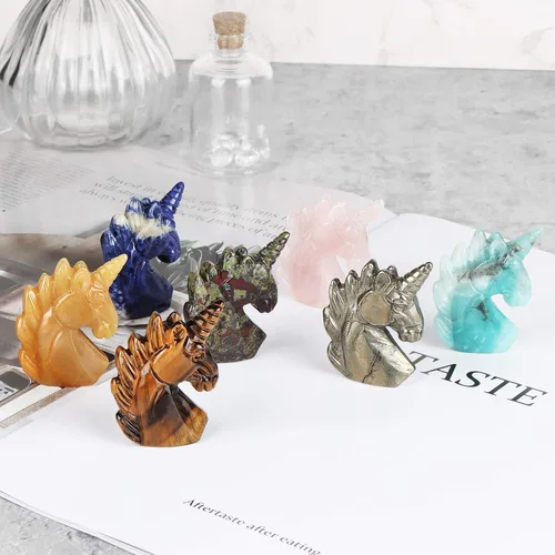 Miniatura 6 de Artistone Figuras de piedra de unicornio de jade de aventurina verde de 2 pulgadas talladas a mano, adorno de unicornio de cristal, símbolo