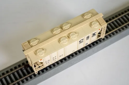 Miniatura 5 de Bachmann Trenes - Tolva cubierta de dos bahías PS-2 - Versión tardía - CSX® #225492 - Escala HO