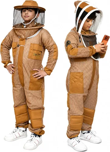 Kids Bee Suit, 3 Layer Ventilated Beekeeping Suit with Gloves & 2 Veils, Protective Beekeeper Suit for Children Boys Girls (Kid Brown S)