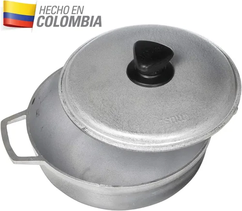 Miniatura 2 de IMUSA USA GAU-80560 - Mini caldero colombiano tradicional (horno holandés) para cocinar y servir, con capacidad para 0.7 qt.