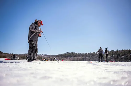 Miniatura 5 de Berkley Trilene – Hilo de pesca de fluorocarbono 100% para pesca en hielo Transparente