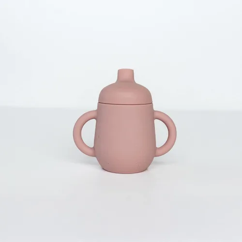 Miniatura 5 de TushBaby Taza de entrenamiento para niños, agarre ergonómico, apto para lavavajillas, libre de BPA y PVC, ligero y duradero, perfecto para la Azul