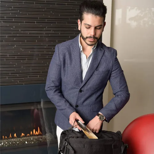 Miniatura 5 de Lucky Franc's Cuerno de zapato de cuerno real. Cuerno de zapato de vestir para hombres. Calzador de cuerno de lujo hecho a mano para uso en el hogar