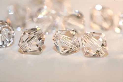 Miniatura 45 de 100 piezas auténticas Preciosa de 3 mm (0,12 pulgadas) cuentas sueltas de cristal bicono facetado pequeño amatista púrpura compatibles con cristales