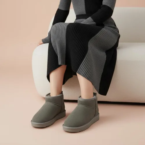 Miniatura 113 de CUSHIONAIRE, Hip 2 - Botas de nieve de gamuza auténtica para mujer, sin cordones, con cómodo forro de piel de oveja sintética + espuma viscoelástica