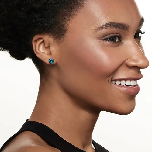 Miniatura 2 de Ross-Simons Aretes Martini con topacio azul Londres de 4,50 qt t en oro amarillo de 14 quilates, Gema, Topacio