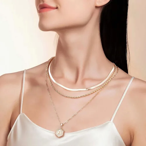 Miniatura 3 de Collares con iniciales en capas para mujer, collar de cadena con clip chapado oro de 14 quilates para mujer, collar con forma hexagonal