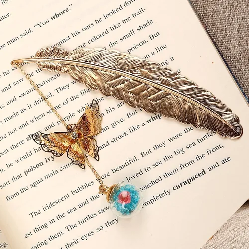 Miniatura 2 de Toirxarn Marcapáginas de Pluma Dorada para Mujeres con Colgante de Mariposa y Caja de Regalo – Ideal para Amantes de los Libros, Bibliotecarios