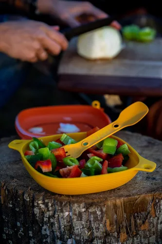 Miniatura 8 de UCO Kit de 4 piezas para acampar con cuenco, plato y juego de utensilios de tenedor 3 en 1 Venture