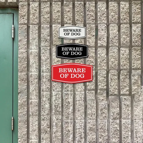 Miniatura 3 de All Quality Fancy Beware of Dog Letrero Material duradero Señales de seguridad para el hogar Fácil de instalar (negro/oro), mediano, 1 paquete