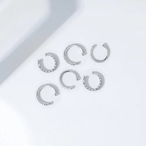 Miniatura 3 de Tienda Essentials Juego de 3 aretes de plata de ley chapada en oro de 14 quilates o rodio