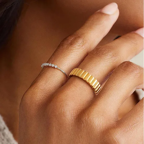Miniatura 4 de Anillos para mujer, modernos y delicados anillos chapados en oro de 14 quilates, hipoalergénicos con circonita cúbica, anillo midi de color rosa