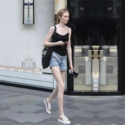 Miniatura 93 de HUA ANGEL Billetera para mujer, ultra delgada y delgada, con bloqueo RFID, tarjetero de crédito, doble embrague, carteras largas, regalo para A-ámbar