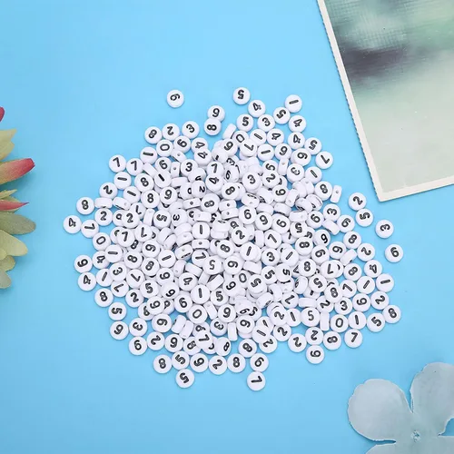 Miniatura 3 de Cuentas acrílicas de números para hacer joyas, 500 cuentas redondas blancas sueltas de 0.157 x 0.27 pulgadas (0.157 x 0.276 in), 0-9 con corazón