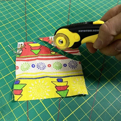 Miniatura 2 de AUTOTOOLHOME Cuchillas de corte rotativas de titanio de 1.102 in, paquete de 10 cuchillas de repuesto para acolchado, costura, álbumes de recortes