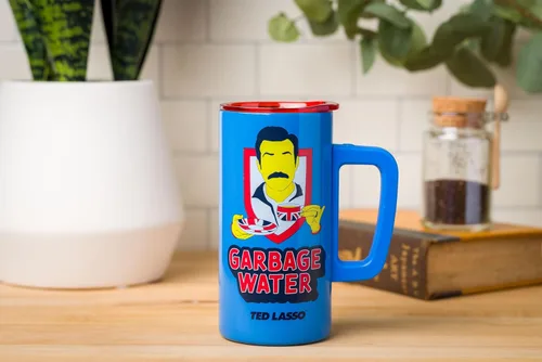 Miniatura 6 de Silver Buffalo Ted Lasso Garbage Water - Taza de café de acero inoxidable de doble pared con asa, 15 onzas