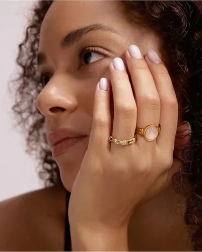 Miniatura 4 de YeGieonr Anillos de oro para mujer, a la moda, que no se deslustran anillo grueso chapado en oro, joyería de regalo de acero inoxidable dorado