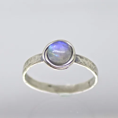 Miniatura 23 de Anillo de plata de ley con piedras preciosas para mujer, anillo apilable de piedra martillada, anillo de piedra natal