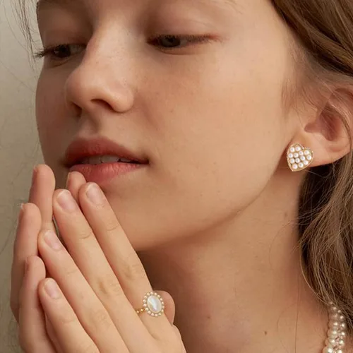 Miniatura 4 de 68 pares de aretes de oro para mujer, paquete múltiple, hipoalergénicos, surtidos para niñas, múltiples piercings, circonita cúbica, perla
