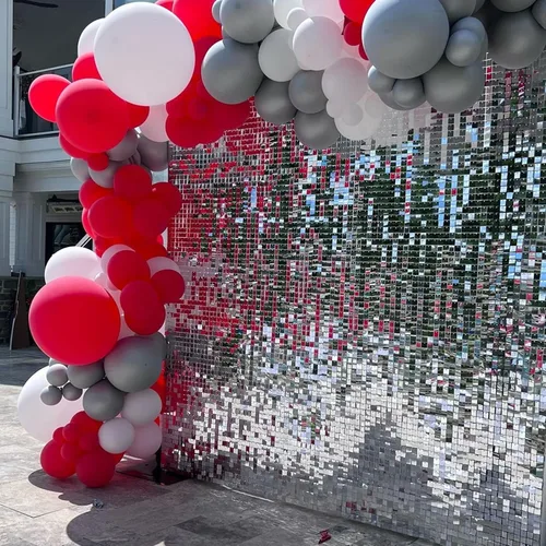 Miniatura 8 de COKAOBE Telón de fondo de pared plateado brillante, 24 piezas de panel cuadrado de lentejuelas brillantes, fondos de fotos para cumpleaños