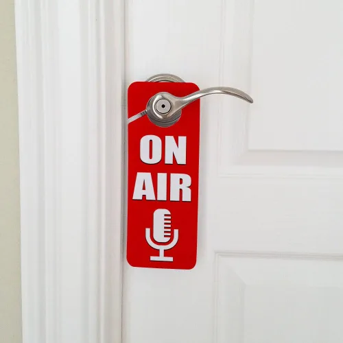 Miniatura 3 de GRAPHICS & MORE On Air Micrófono Grabación Radio Podcast Plástico Perilla Perilla de Puerta Señal