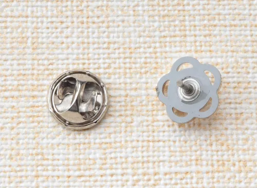 Miniatura 7 de SOWAKA 20 piezas de broche para camisa para mujer, perlas, diamantes de imitación, esmaltados, alfileres de seguridad, accesorios de ropa