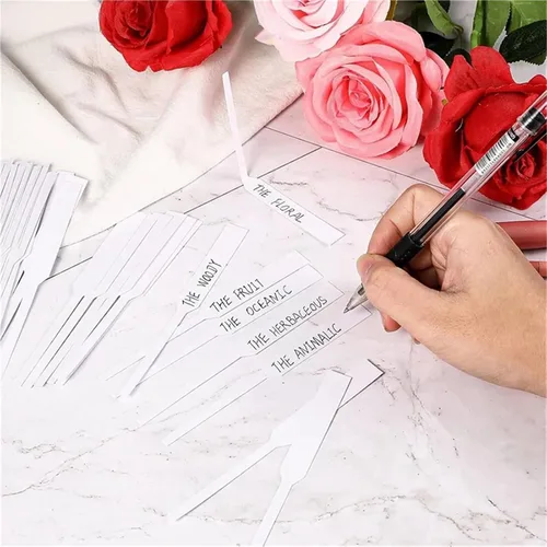 Miniatura 3 de Disposable Perfume Test Strips 1800 Pieces Fragrance Strips Perfume Test Disposable White Blotter Essential Oils