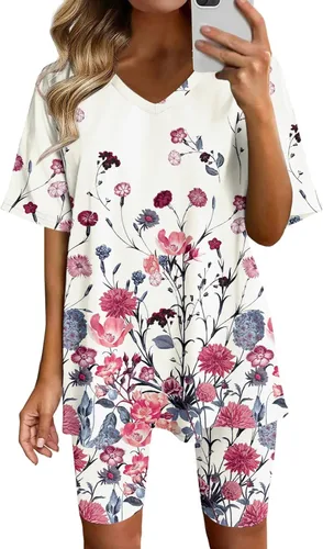 2 Piece Outfits for Women Dressy Short Sleeve T-Shirt Tops and Bottom Set High Waisted Floral Print Travel Outfits for Women