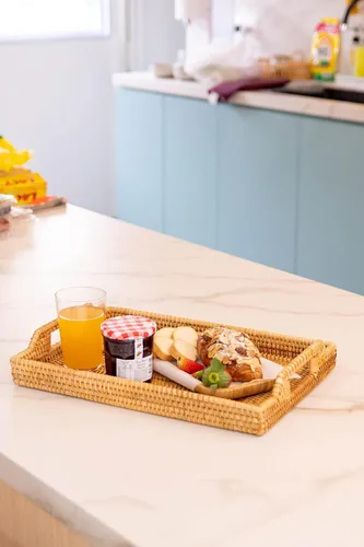 Miniatura 5 de Bandeja de servir de ratán, bandeja tejida rectangular, cestas decorativas de mimbre natural para organizar la mesa, baño, encimera de cocina