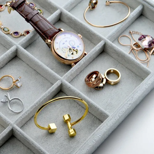 Miniatura 4 de Oirlv - Bandejas de terciopelo apilables para joyas organizador de joyas bandejas de almacenamiento