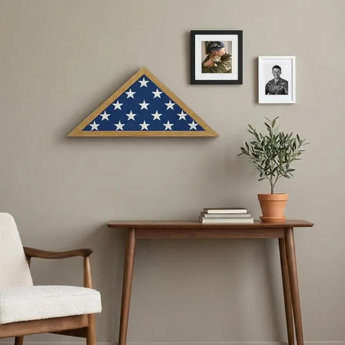 Miniatura 6 de Americanflat Vitrina grande de bandera – Se adapta a banderas de entierro plegadas de 5 x 9.5 pies – Colección Silhouette – Caja de exhibición