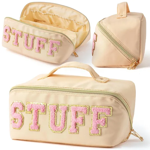 Miniatura 14 de Y1tvei Preppy Patch BATH Letter - Neceser de cuero PU para cosméticos, bolsa de maquillaje portátil cosida con parches de letras universitarias