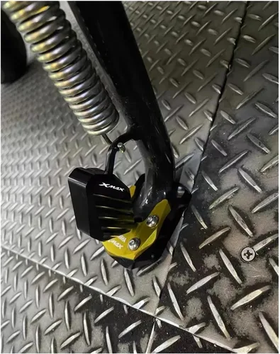 Miniatura 6 de Motorcycle Accessories Kickstand Side Stand Extension Enlarger Pad Side Bracket Compatible with Xmax X-MAX 125 250 300 400 XMAX300