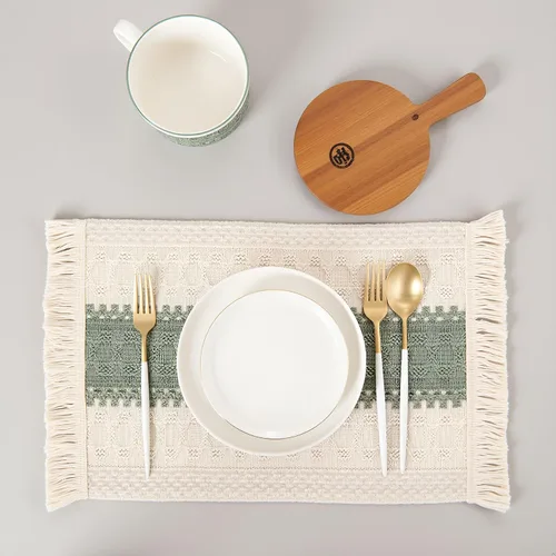 Miniatura 9 de Juego de 4 manteles individuales verdes de macramé para decoración de mesa con flecos, manteles individuales tejidos de arpillera natural para mesa