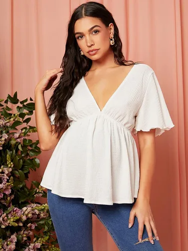 Miniatura 4 de OYOANGLE Blusa de maternidad con cuello en V profundo, manga corta, dobladillo con volantes, peplum
