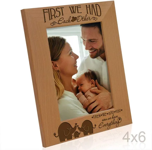 Miniatura 3 de KATE POSH - First we had each other, then we had you, now we have everything - Marco de fotos de madera natural grabado, regalos para bebés