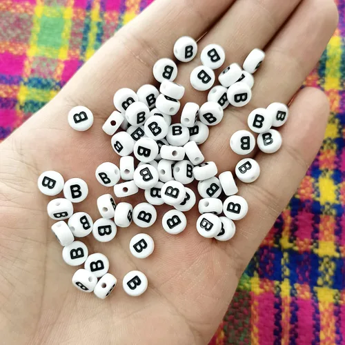 Miniatura 3 de Amaney - Cuentas de letras B 100 piezas 0.27 x 0.15 pulgadas cuentas acrílicas redondas blancas del alfabeto negro para hacer joyas de pulsera