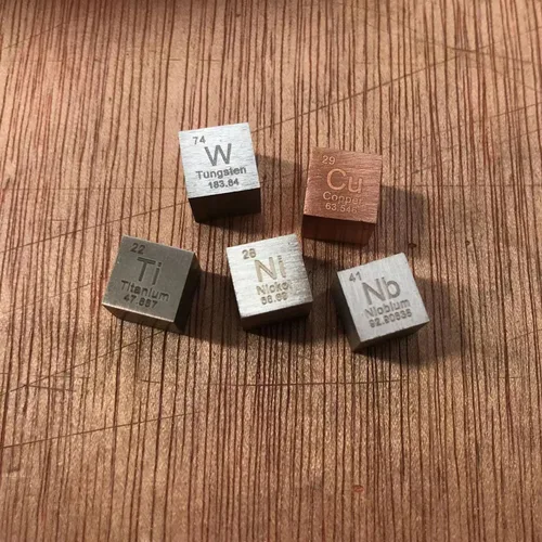 Miniatura 2 de Juego de 5 cubos de elementos de 0.394 pulgadas (0.394 in), tungsteno, niobio, níquel, cobre, titanio, cubos de densidad de hasta un 99.99% de metal