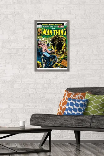 Miniatura 2 de Trends International Marvel Comics: Man-Thing #16 - Póster de pared, 22.4 pulgadas de largo x 14.7 pulgadas, versión enmarcada en madera de granero