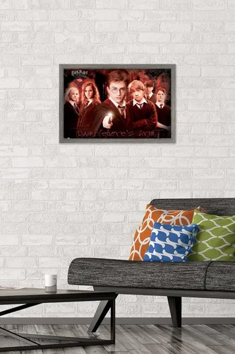Miniatura 2 de Harry Potter y la orden del fénix - Póster de pared grupal, 22.4 pulgadas de largo x 14.7 pulgadas, versión enmarcada en madera de granero