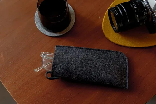 Miniatura 18 de Graf Lantz Funda protectora para lentes, 100% de lujo de lana merina, fieltro de lana merina, sin arañazos, lentes, carbón